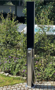 Preview: Solardusche "Venus" - geradlinige Gartendusche mit Handbrause