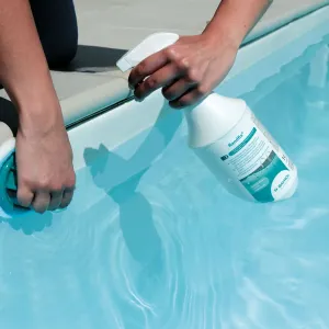 Preview: Bayrol Randfix®, Flasche à 0.7 ltr. - Spray zur Reinigung der Wasserlinie